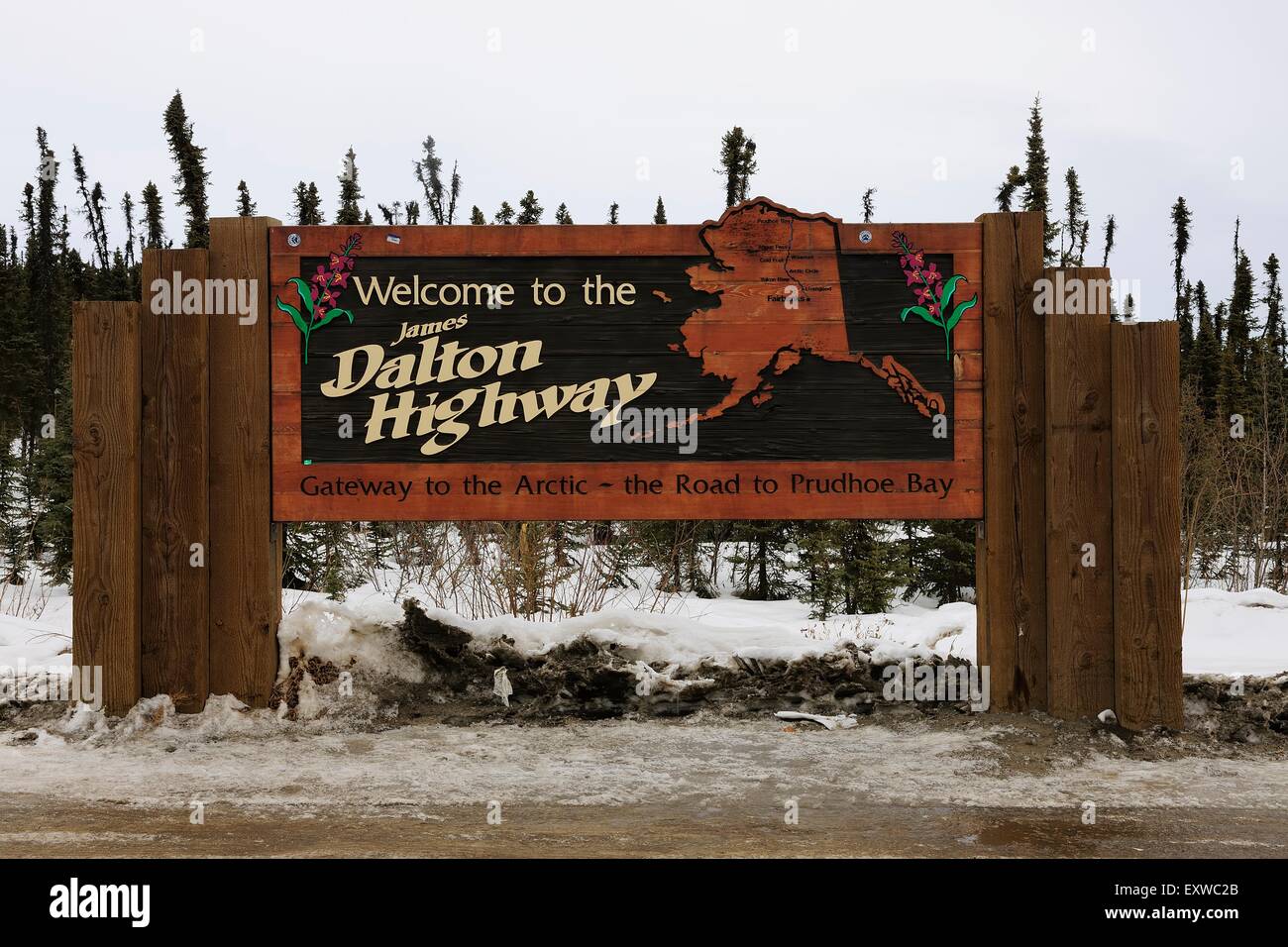 Dalton Highway sign, Fairbanks, Prudhoe Bay, Dalton Highway, Alaska, EE.UU. Foto de stock