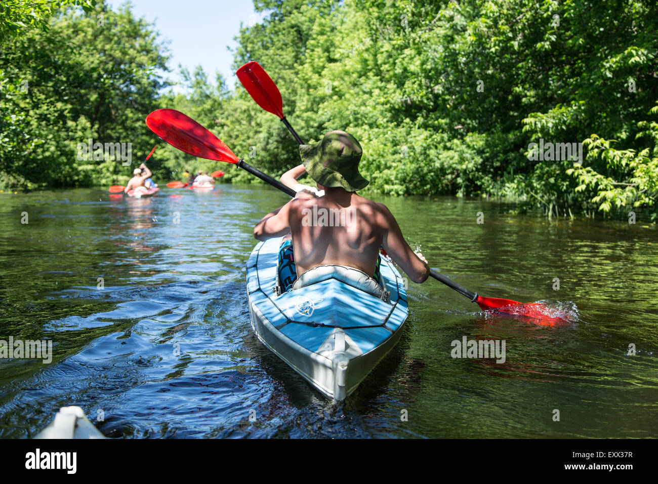 Rafting en el río Vorskla. Foto de stock