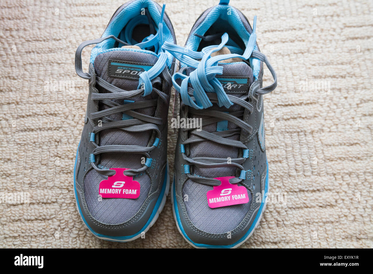 skechers memory foam azul