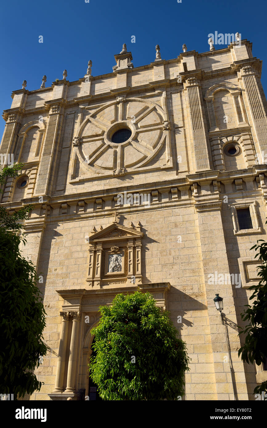Nuestra Señora del Perpetuo Socorro, la fachada de la Iglesia Católica  Romana en Granada España Fotografía de stock - Alamy