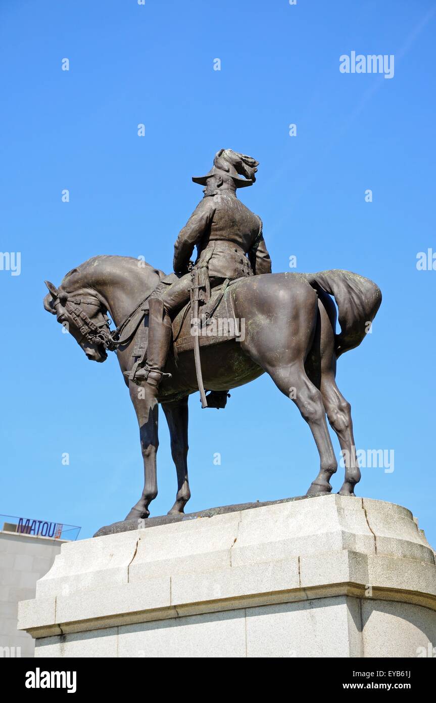 Estatua del rey Edward VII a Pier Head, Liverpool, Merseyside, Inglaterra, Reino Unido, Europa Occidental. Foto de stock