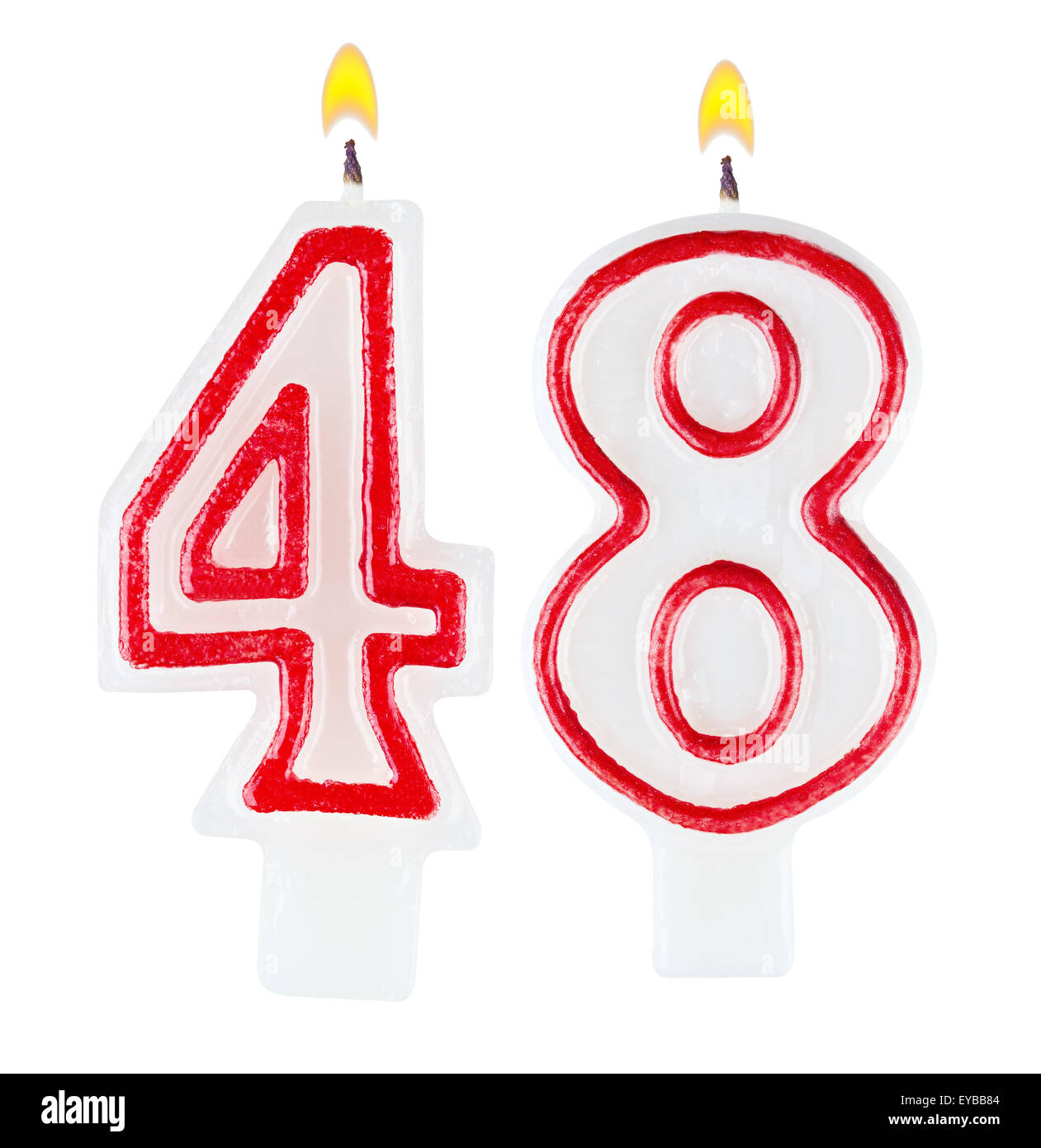 Velas de cumpleaños número cuarenta y ocho aislado sobre fondo blanco. Foto de stock