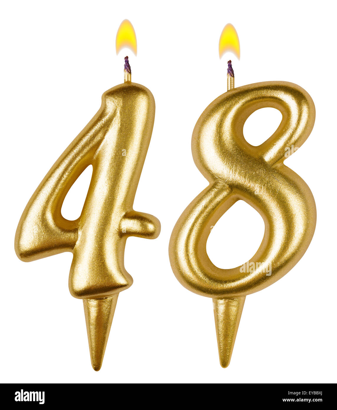 Velas de cumpleaños número cuarenta y ocho aislado sobre fondo blanco. Foto de stock