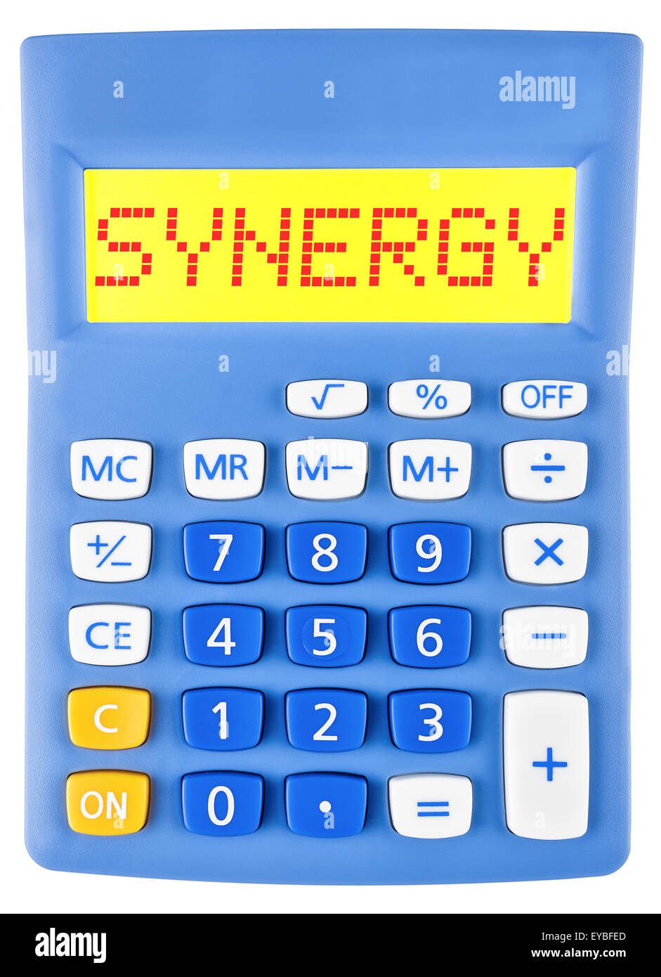 Calculadora con sinergia en la pantalla aislado sobre fondo blanco. Foto de stock
