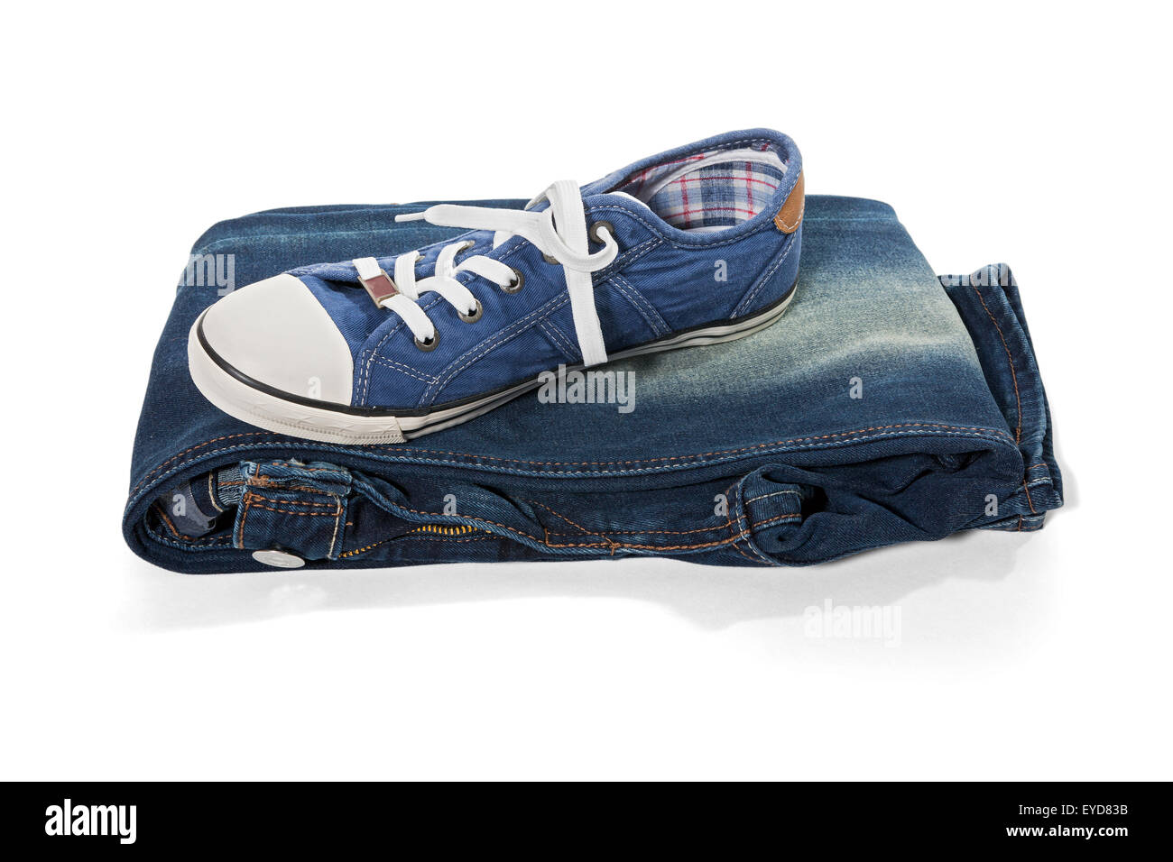 Jeans y zapatillas azules Foto de stock