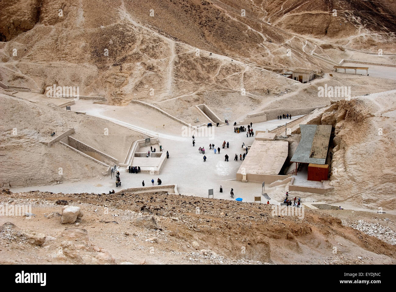 .Luxor, Egipto, El Valle de los Reyes vista desde arriba de la zona de