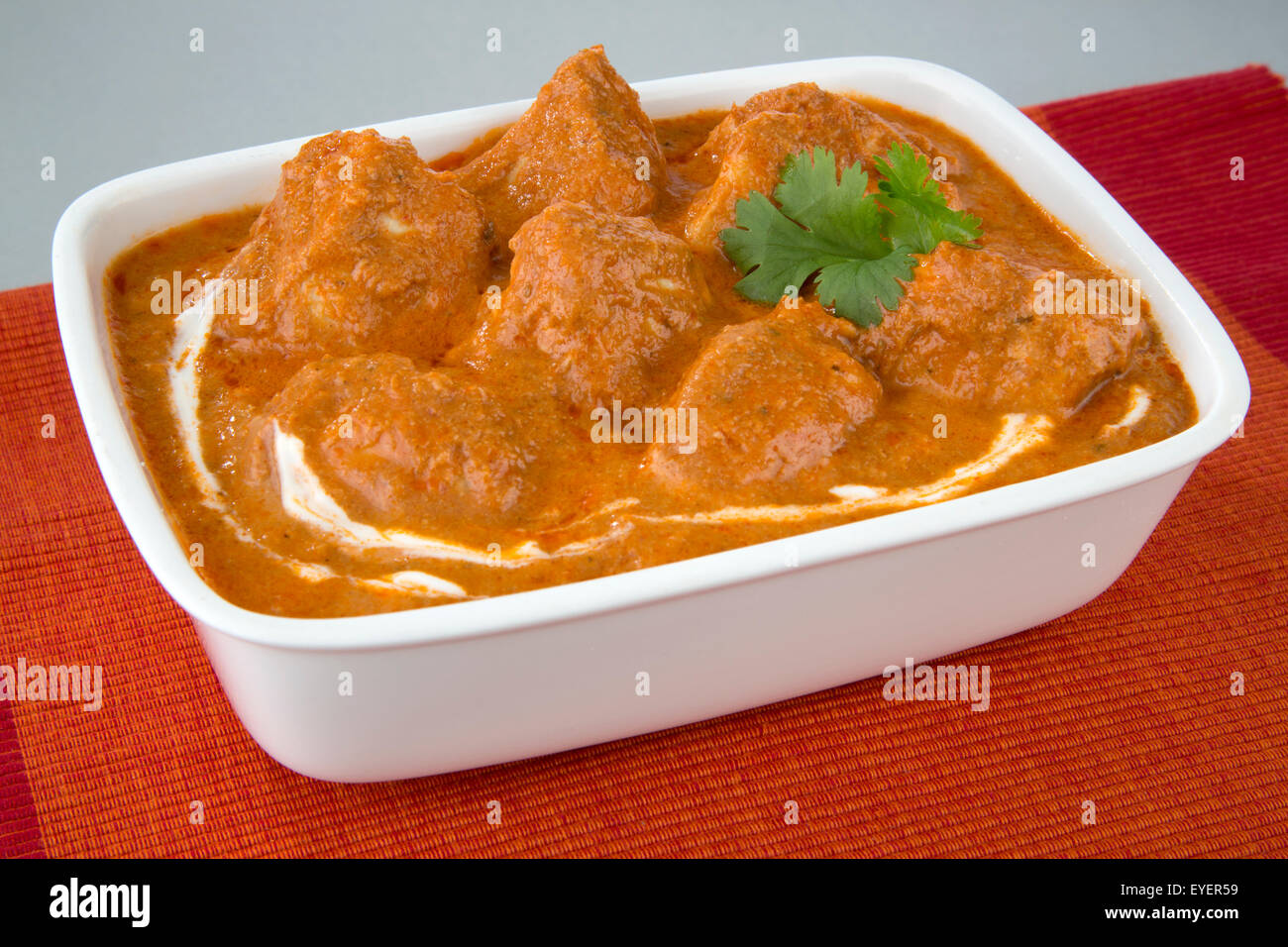 Mantequilla harina de pollo al curry indio Foto de stock
