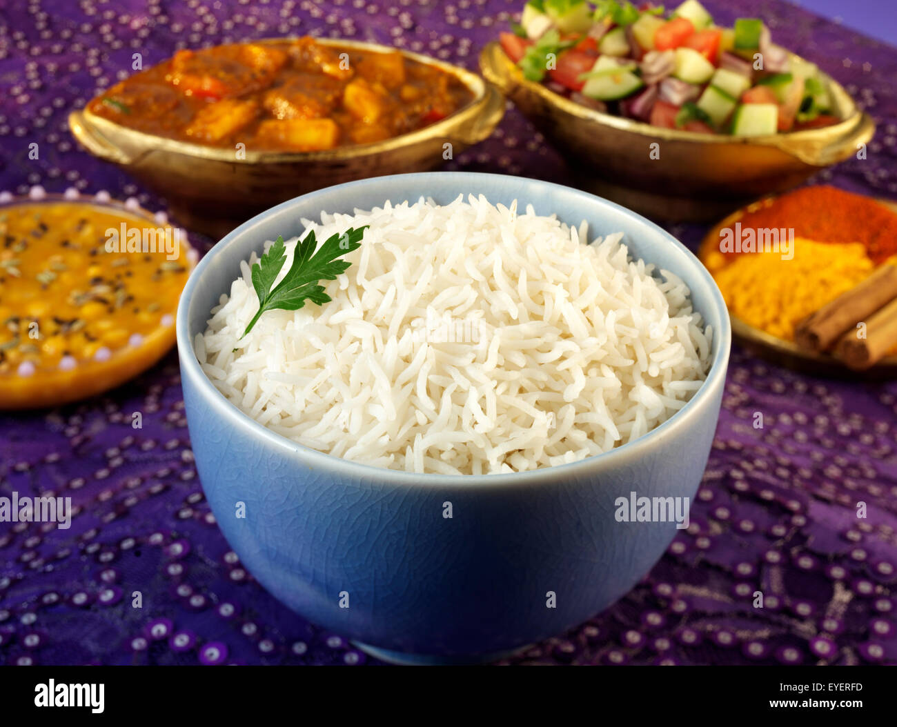 El arroz Basmati al vapor blanco Foto de stock