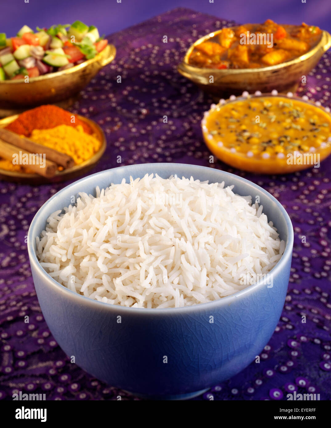 El arroz Basmati al vapor blanco Foto de stock