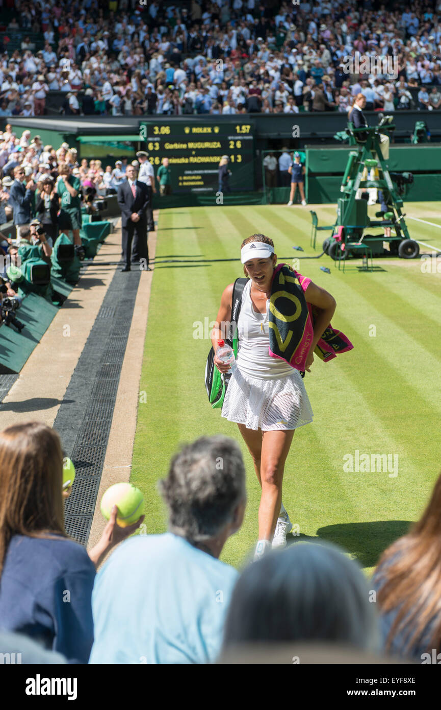 Top adidas fotografías e imágenes de alta resolución - Página 9 - Alamy