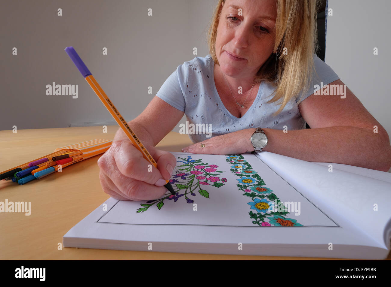 34.300+ Libro Para Colorear Fotografías de stock, fotos e imágenes libres  de derechos - iStock