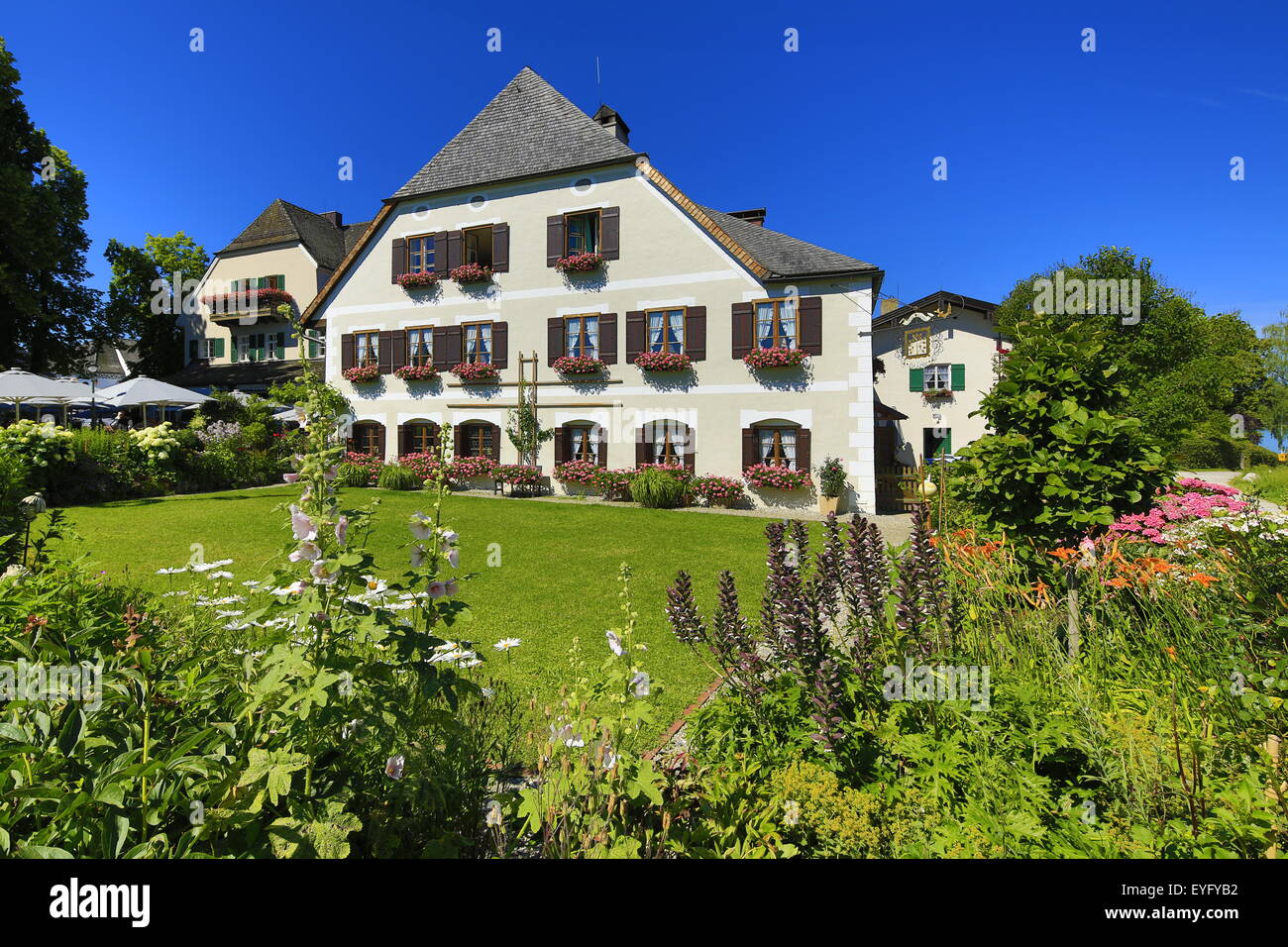 Restaurante Gasthaus zur Linde, Fraueninsel, Chiemsee, Alta Baviera, Baviera, Alemania Foto de stock