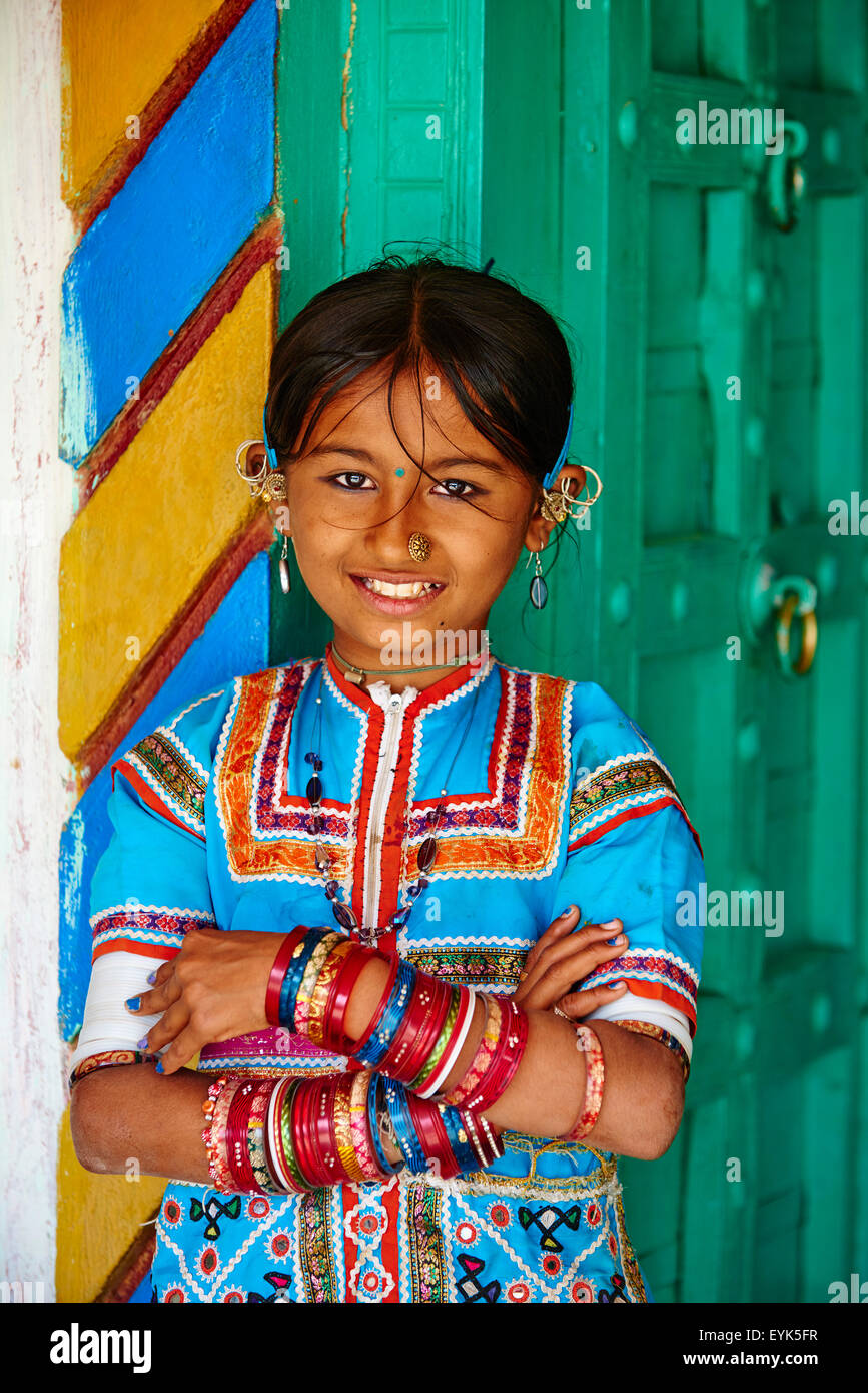 Kutch, Gujarat, India, aldea Hodka Harijan, grupo étnico Foto de stock