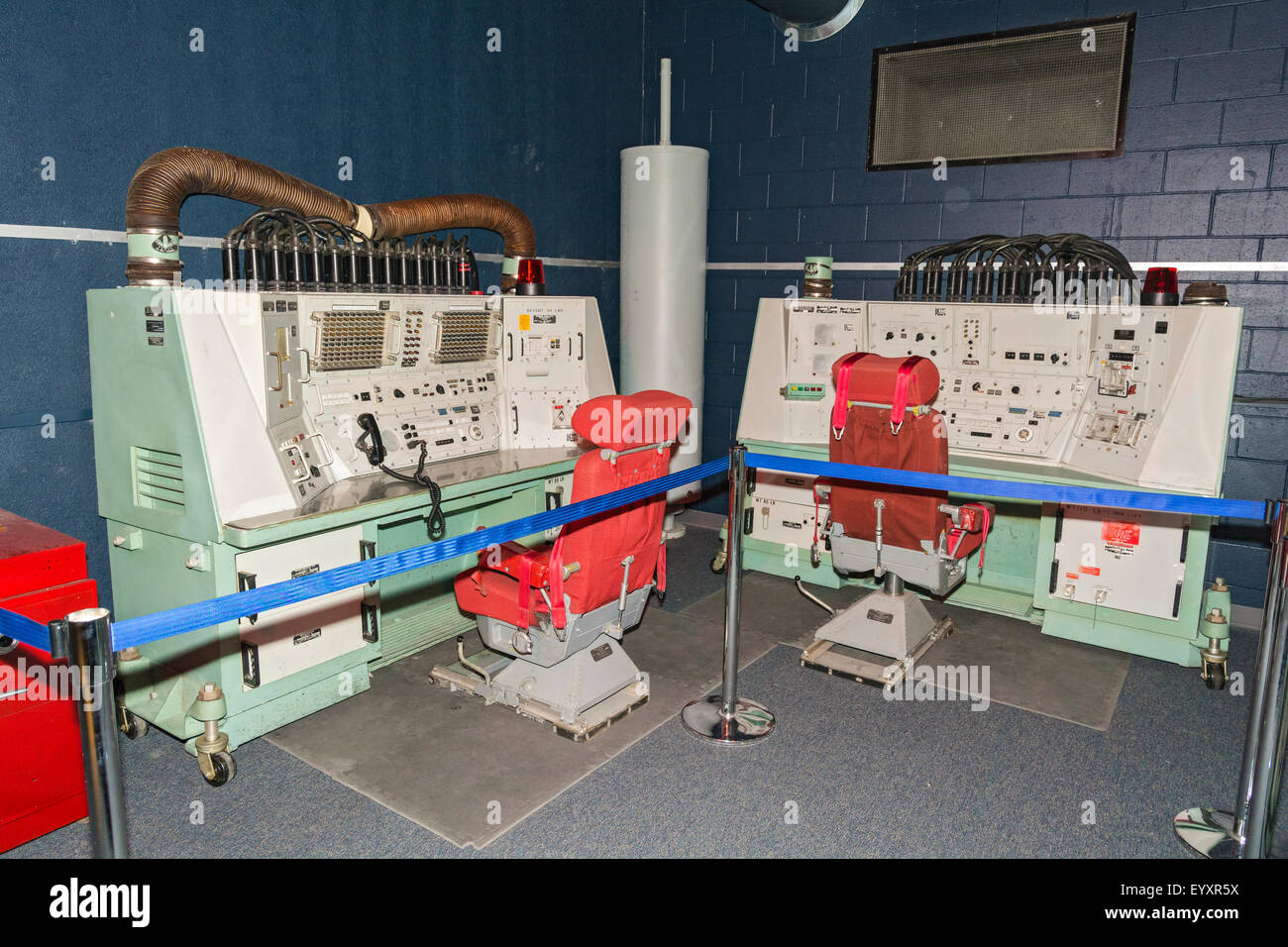 Nebraska, Ashland, Strategic Air & Space Museum, consola de lanzamiento de misiles balísticos exhiben Foto de stock