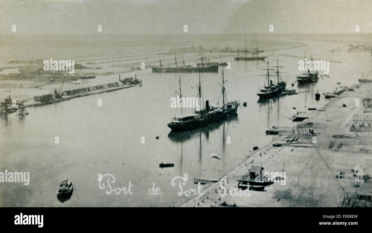 Port Said Egipto 1870 Teniendo 10 Anos Para Construir El Canal De Suez Fue El Invento Del Frances Ferdinand De Lesseps Quien Se Convirtio En El Presidente De La Maritima