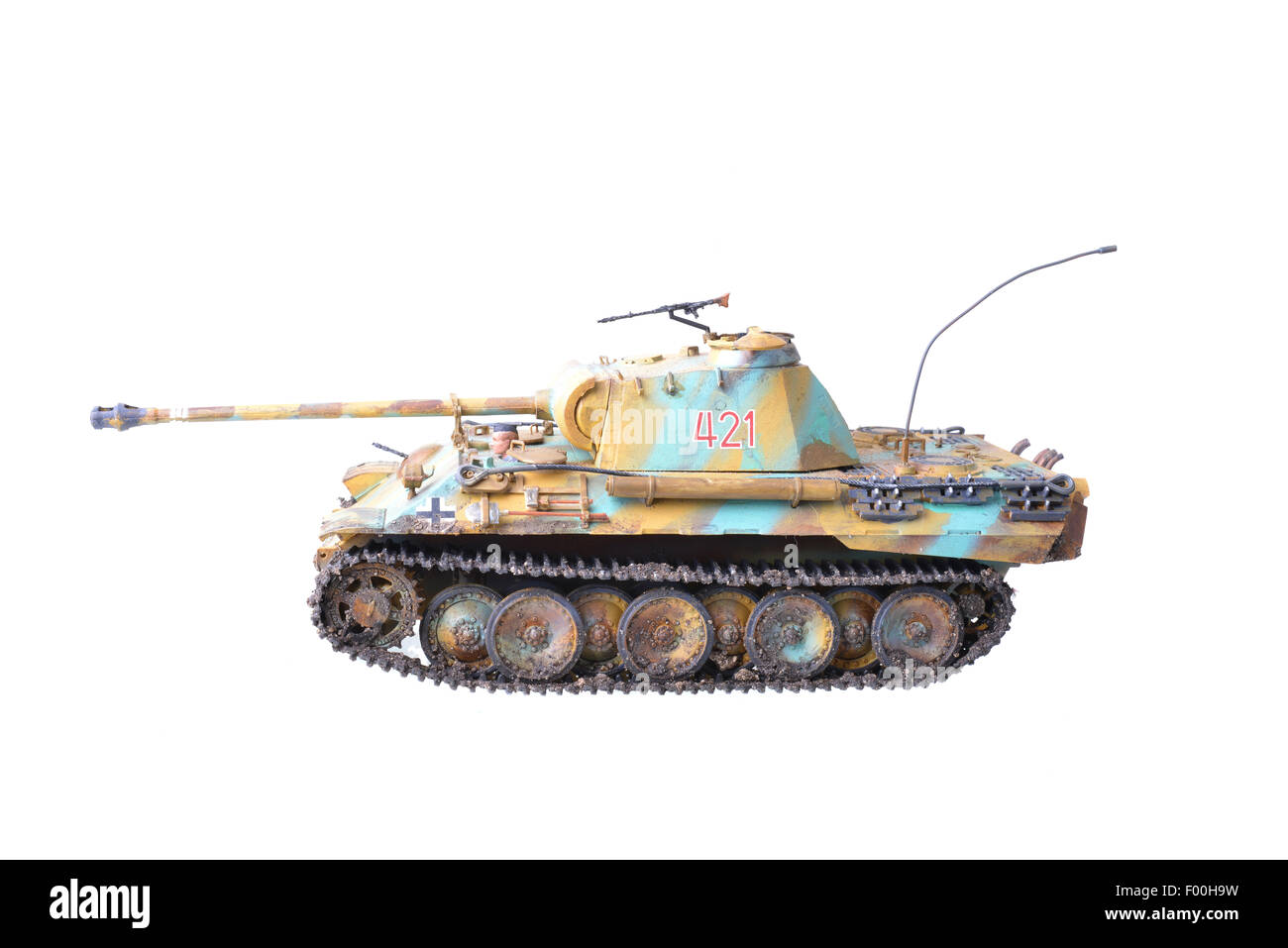 Tanque Tiger alemán modelo plástico aislado sobre un fondo blanco. Foto de stock