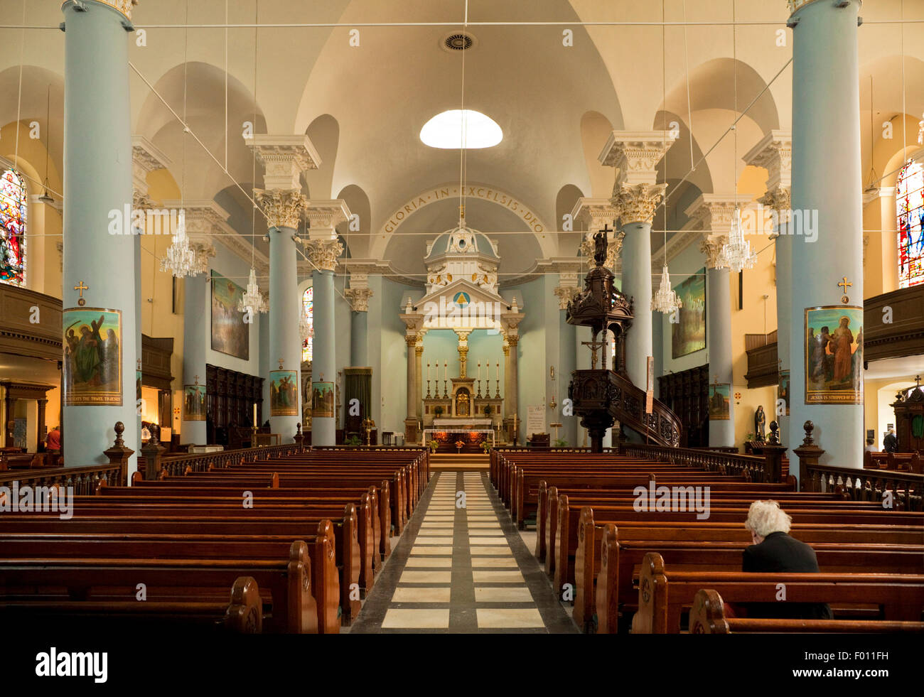 Holy Trinity Cathedral (Católica Romana) arquitecto John Roberts, de la ciudad de Waterford, Irlanda Foto de stock
