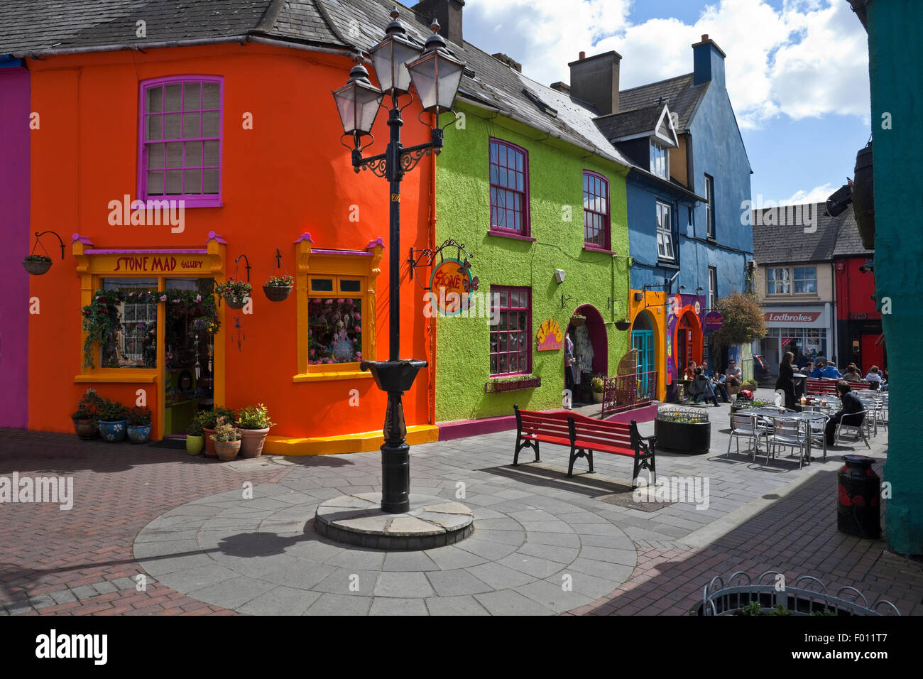 Calle peatonal de la plaza del mercado, Kinsale, Condado de Cork, Irlanda Foto de stock