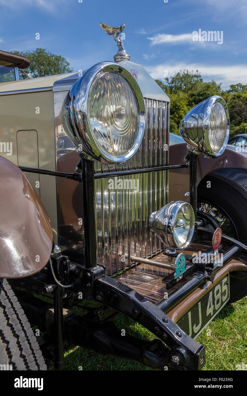 Rolls Royce, 20/25 Tourer, 1932 crema y marrón. Foto de stock