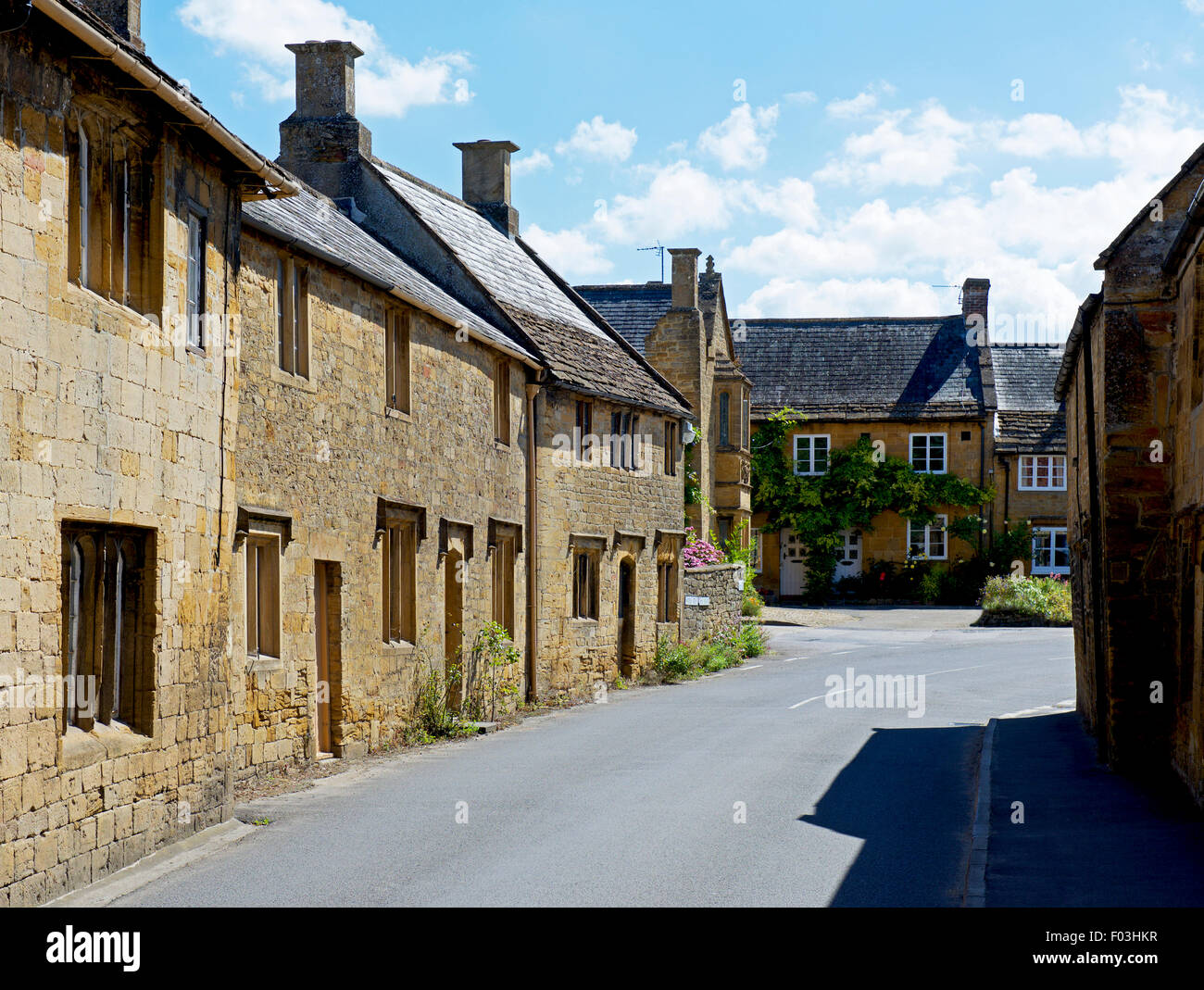 Casas rurales en la aldea de Montacute, Somerset, Inglaterra Foto de stock