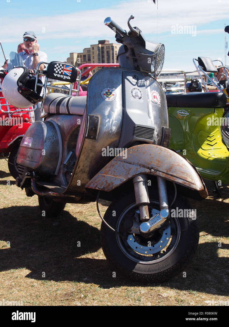 Scooter personalizada en un scooter rally Fotografía de stock - Alamy