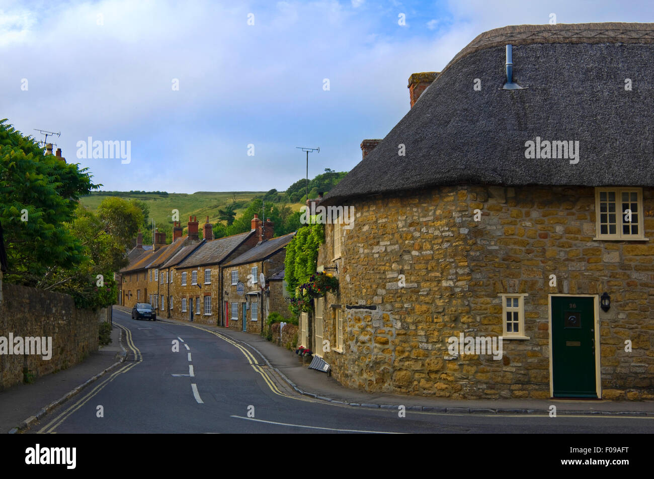 Streetview horizontal en la aldea de Abbotsbury, Foto de stock