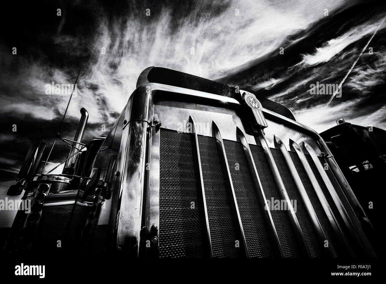 Camiones estadounidenses de fotografías tomadas en un reciente evento en Cirencester tomadas en blanco y negro para dar una imagen más potente Foto de stock