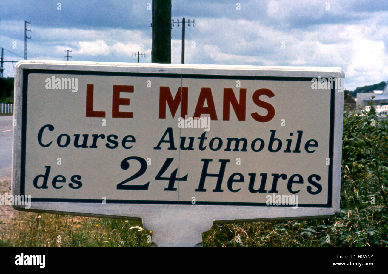 24 horas de Le Mans firmar. Foto de stock