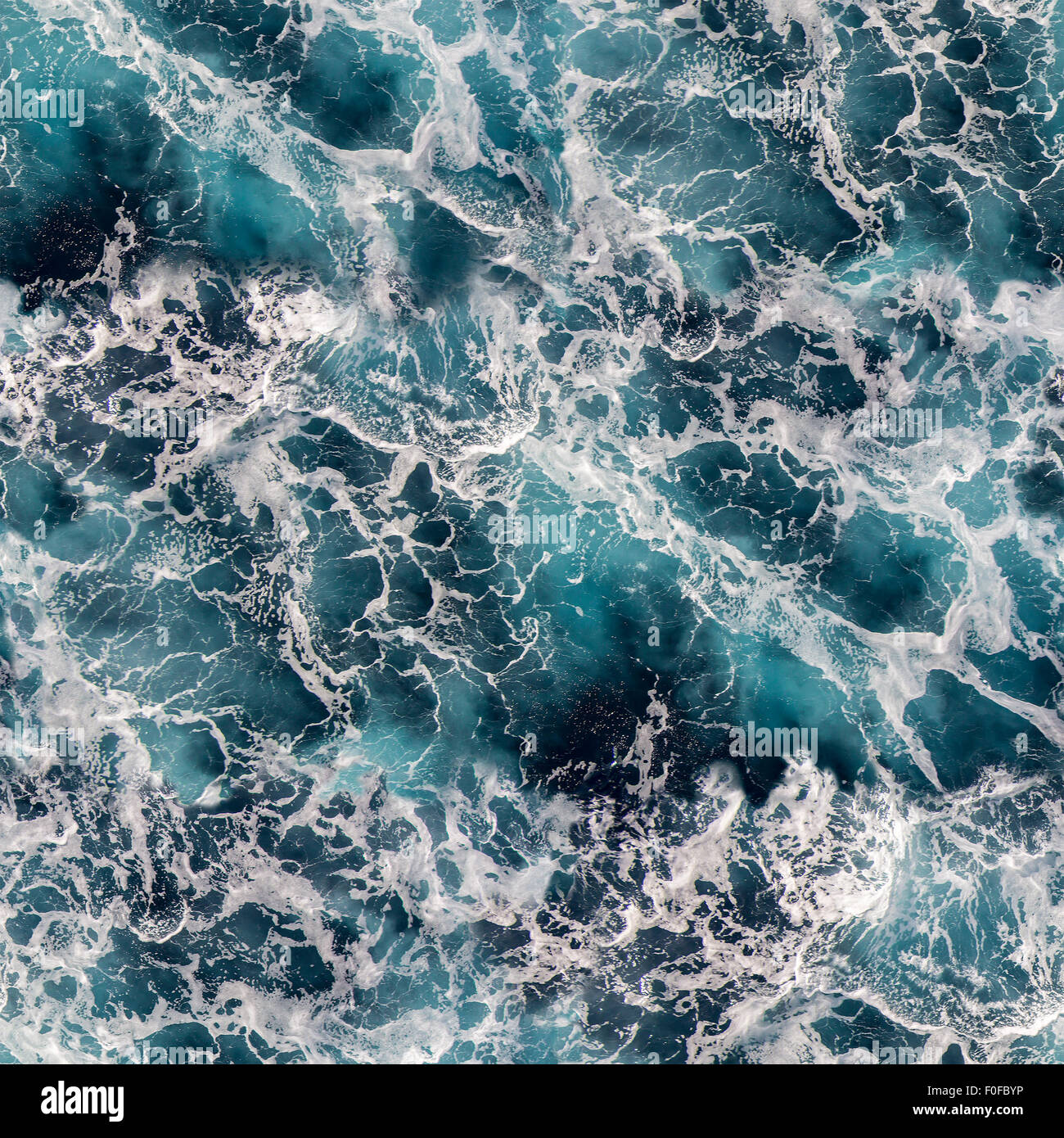 Destrucción Seguid así En todo el mundo Agua con espuma de mar como fondo perfecta Fotografía de stock - Alamy