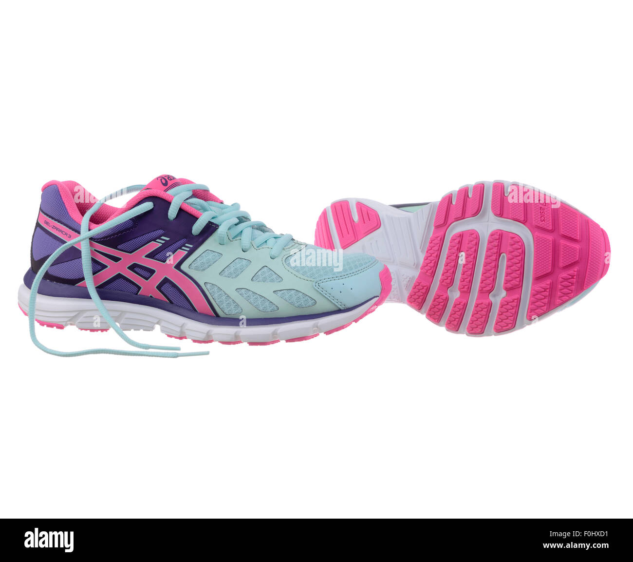 Azul turquesa y rosa Asics Zaraca 3 zapatillas mujer recorte aislado sobre  fondo blanco Fotografía de stock - Alamy