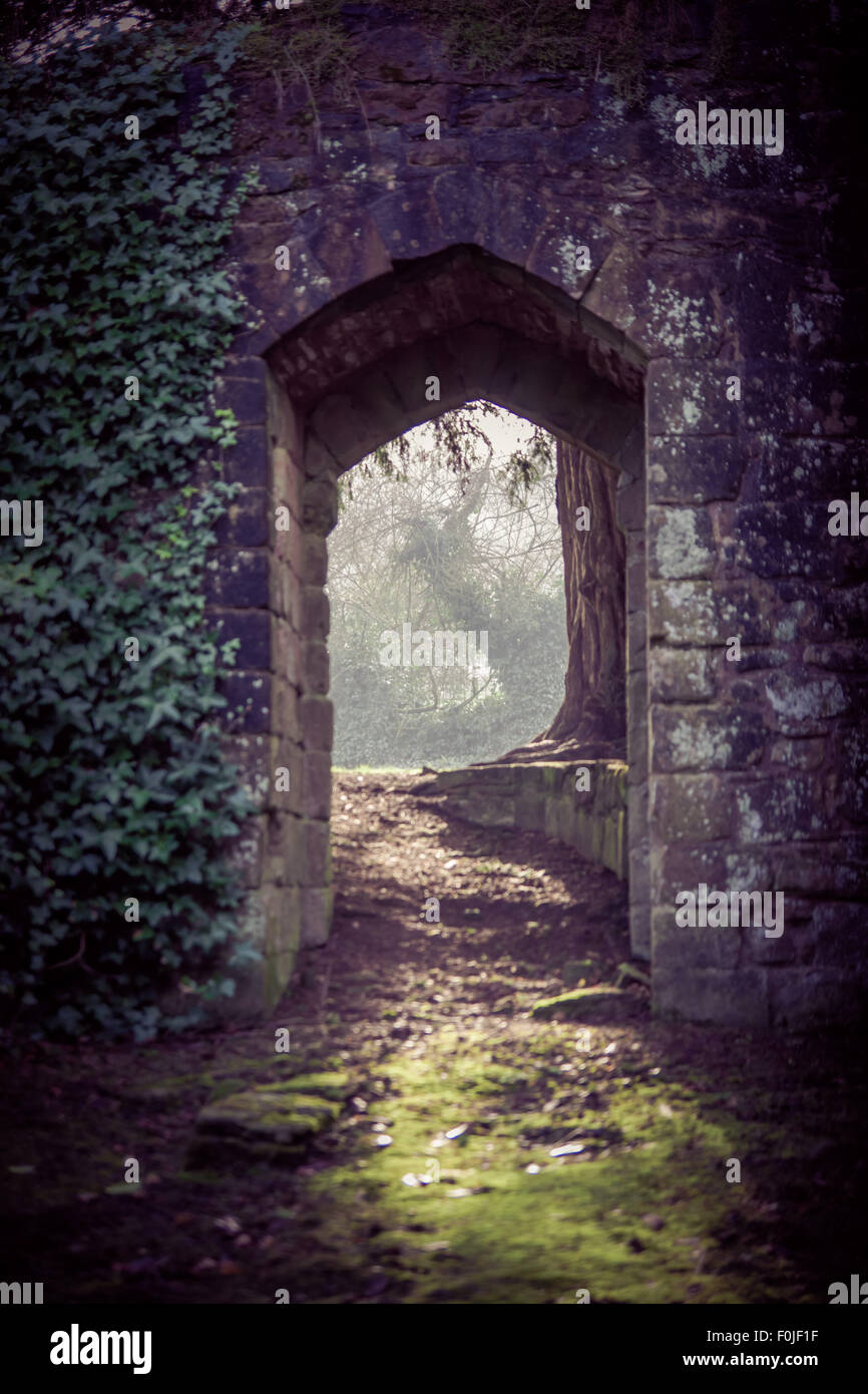 El jardín secreto, abadía, Shropshire, Inglaterra Foto de stock