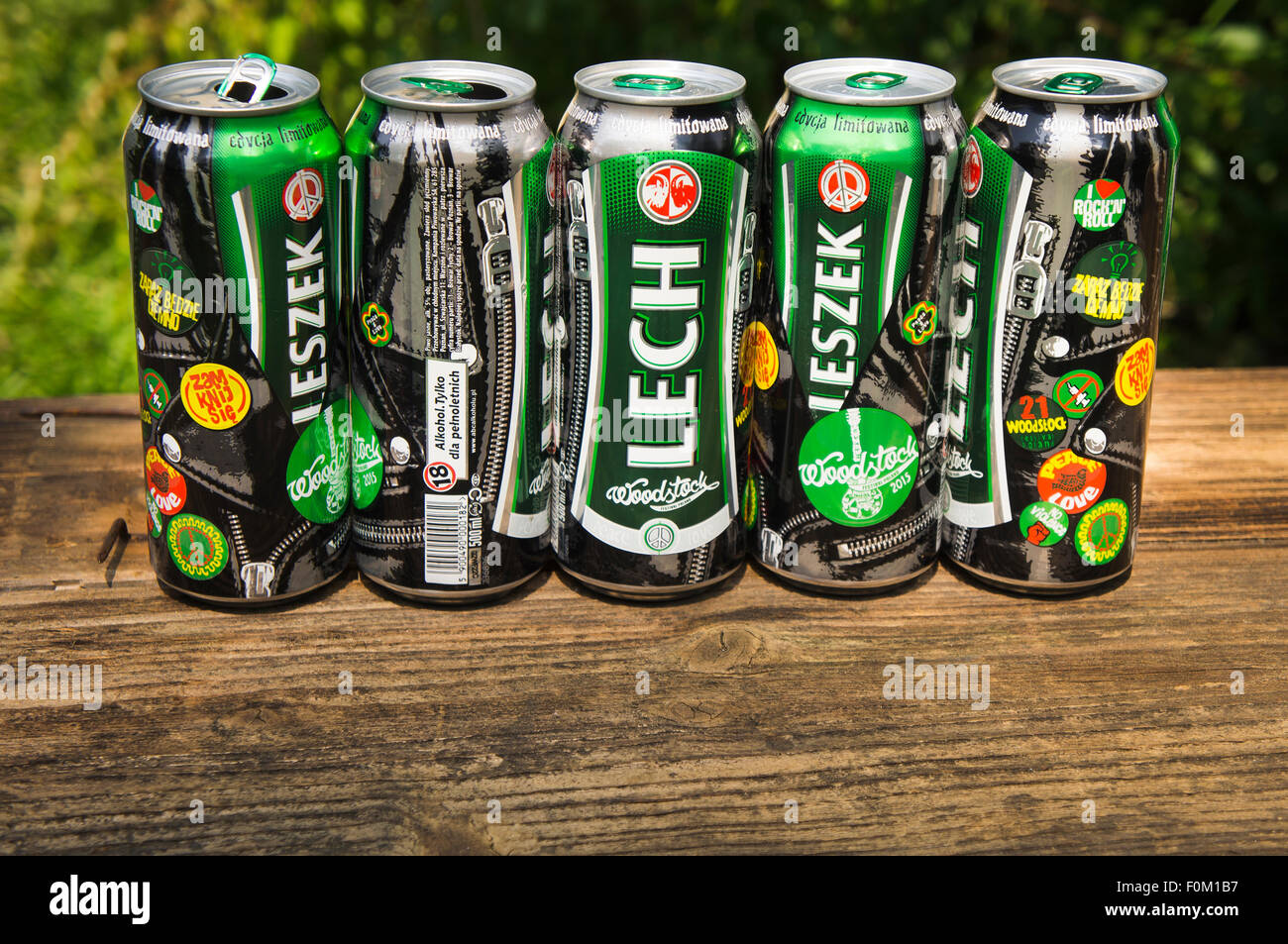 Lech, lata de cerveza, Leszek, estaño, latas, latas de aluminio, Al, PRZYSTANEK WOODSTOCK, 2015 edición limitada Foto de stock