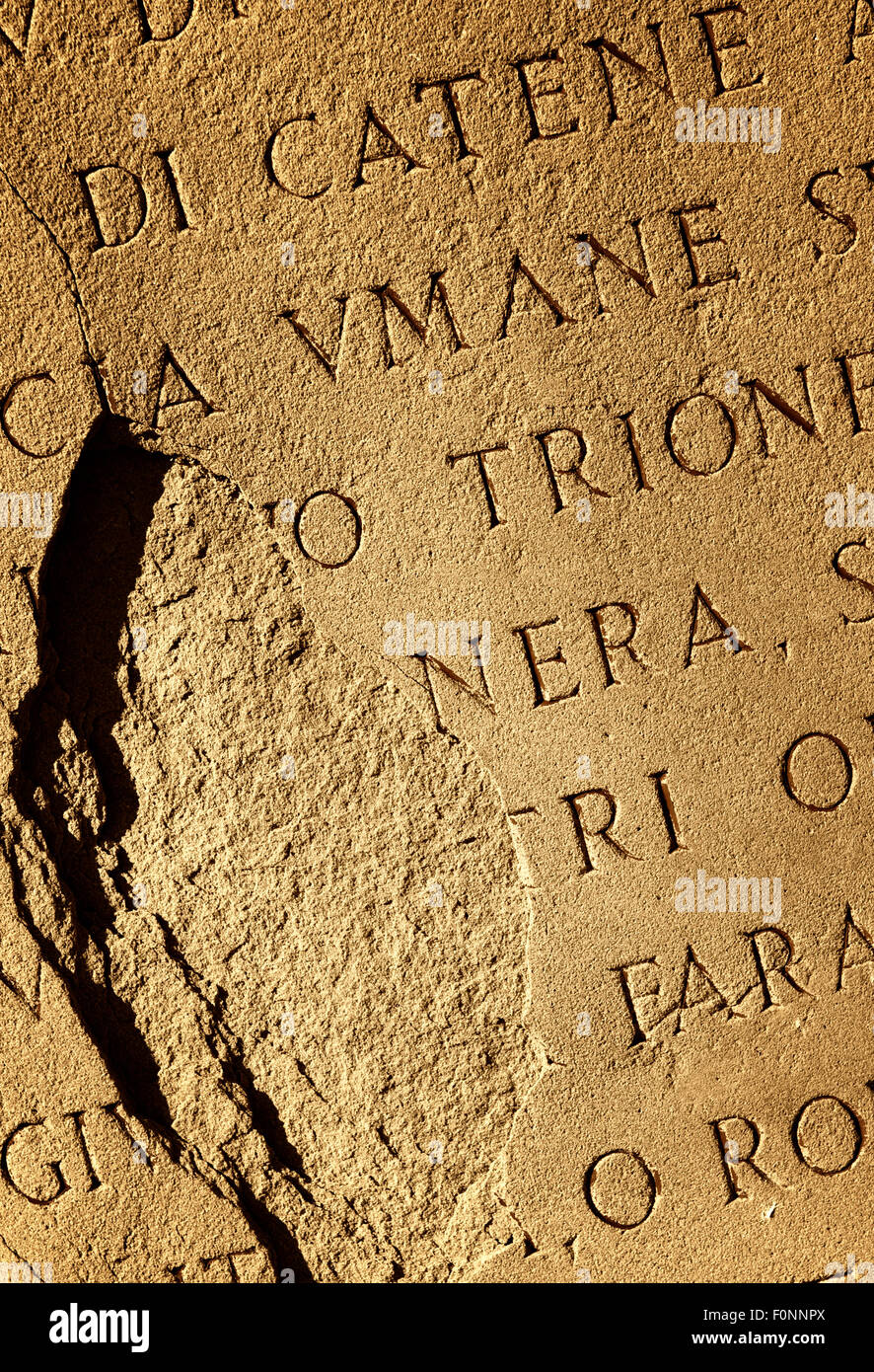 Letras romanas fotografías e imágenes de alta resolución - Alamy