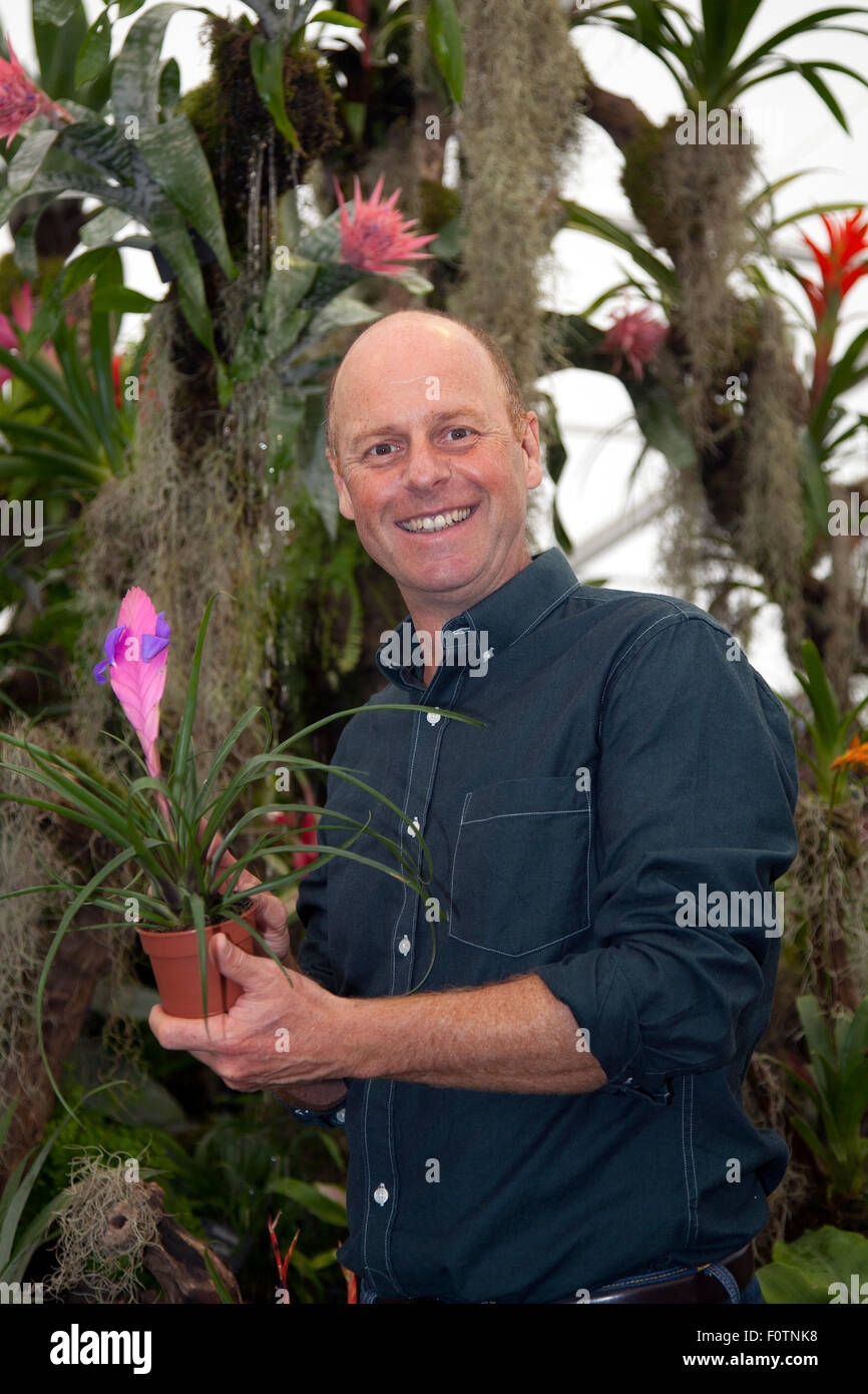 Joe Swift, diseñador de jardineros de televisión en inglés, experto en