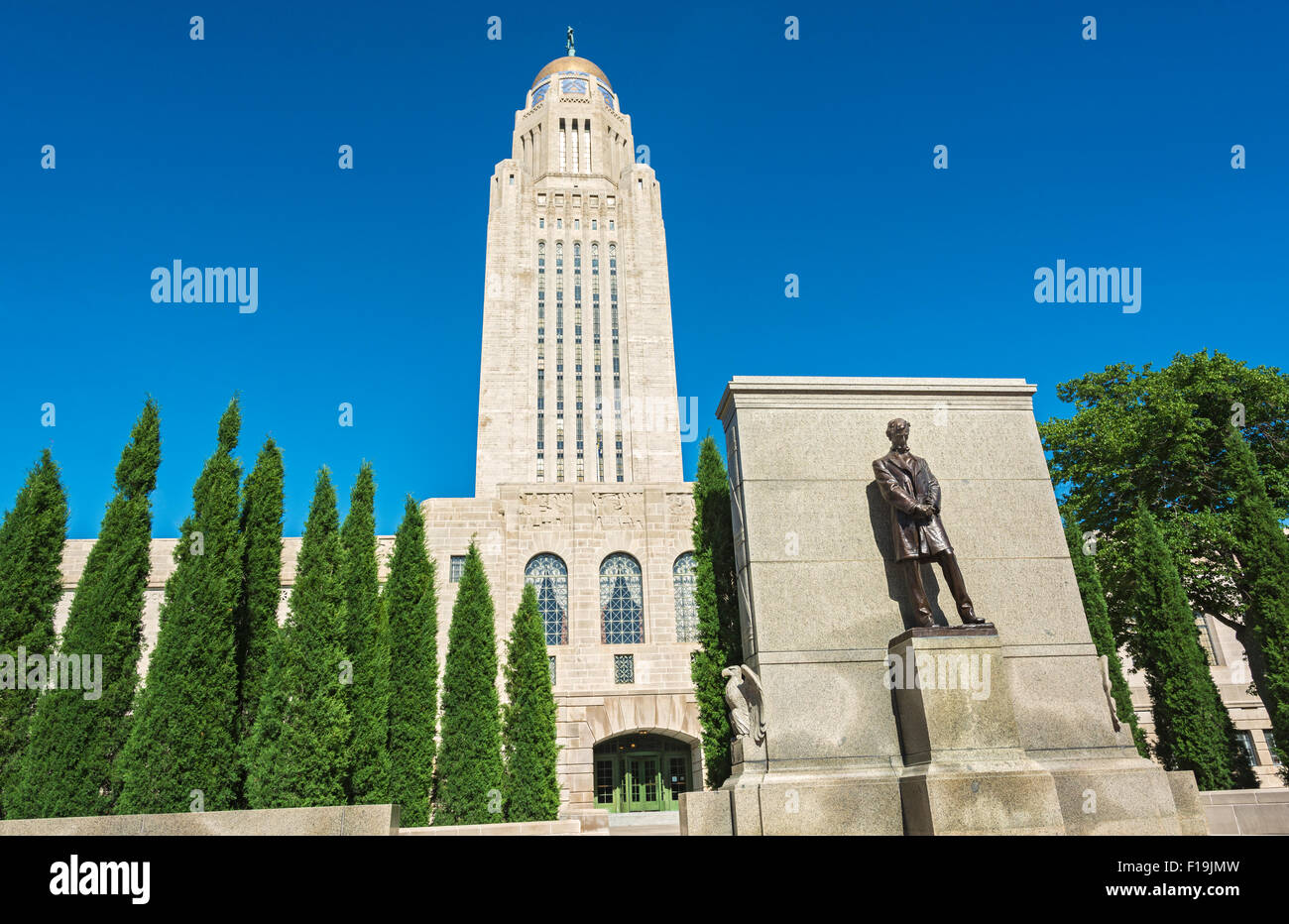 Estado de Nebraska, Lincoln, el Capitolio, construido 1922-32, Abraham Lincoln escultura por Daniel Chester French Foto de stock