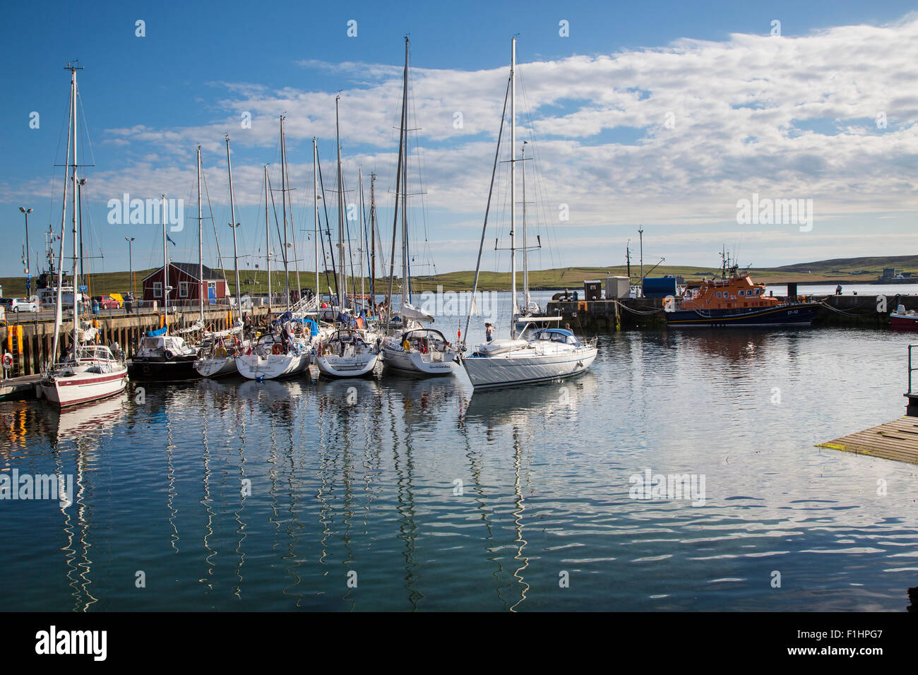 El puerto de Lerwick, Islas Shetland, Escocia Foto de stock