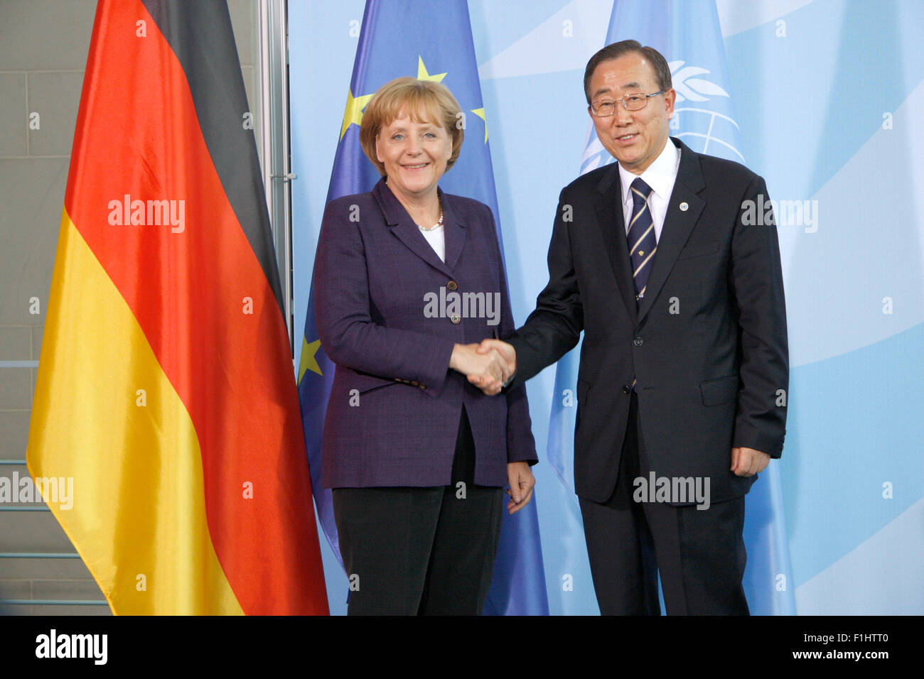 Angela Merkel , Ban Ki-Moon - Treffen der dt. Mit dem Generalsekretaer Bundeskanzlerin der Vereinten Nationen, 15. Juli 2008, Bu. Foto de stock