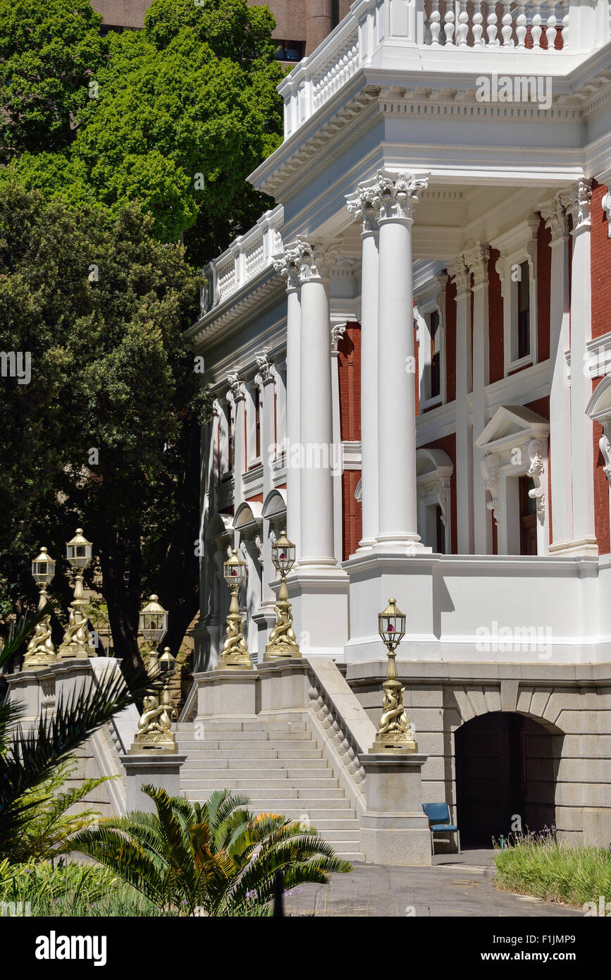 Las Casas del Parlamento, el Gobierno Avenue, Ciudad del Cabo, en la provincia de Western Cape, Sudáfrica Foto de stock