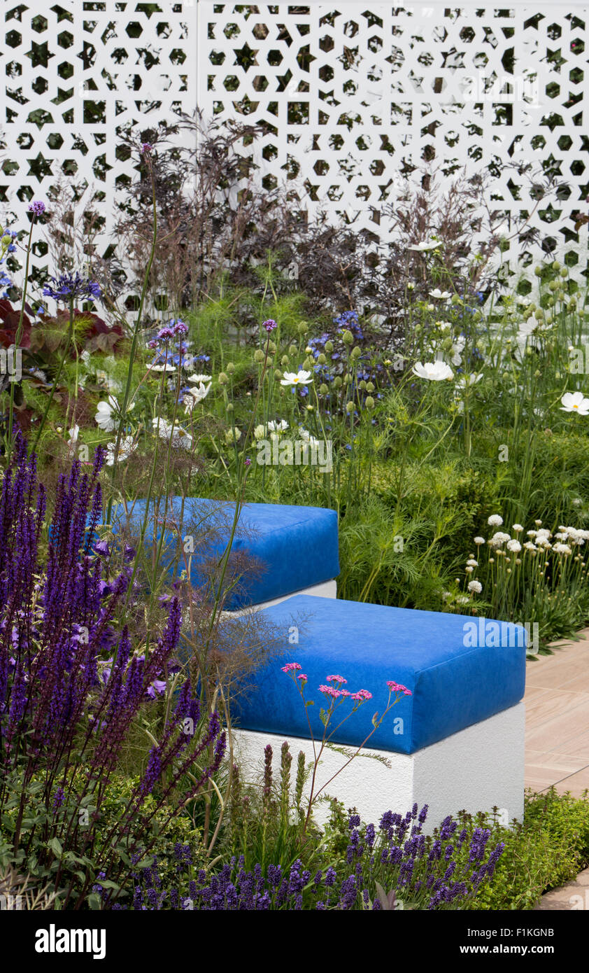 Caledonia: noble espíritu de Jardín del Mar Egeo, Diseñador Esra Parr, RHS Londres Hampton Court Flower Show 2015 Foto de stock