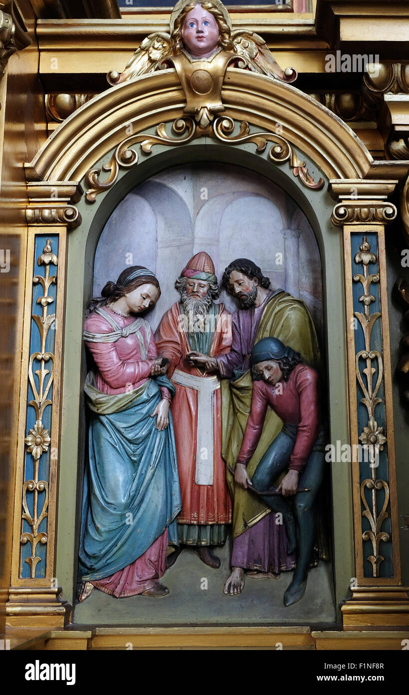 La participación de la Virgen María, el altar de la Basílica del Sagrado Corazón de Jesús en Zagreb, Croacia. Foto de stock