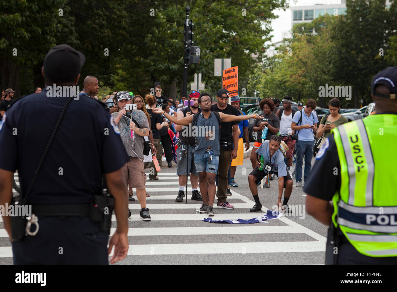 White supremacy fotografías e imágenes de alta resolución Alamy