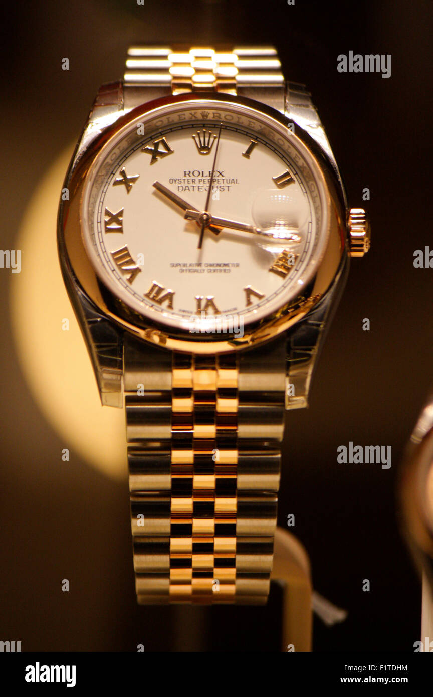 Rolex clock sign fotografías e imágenes de alta resolución Alamy