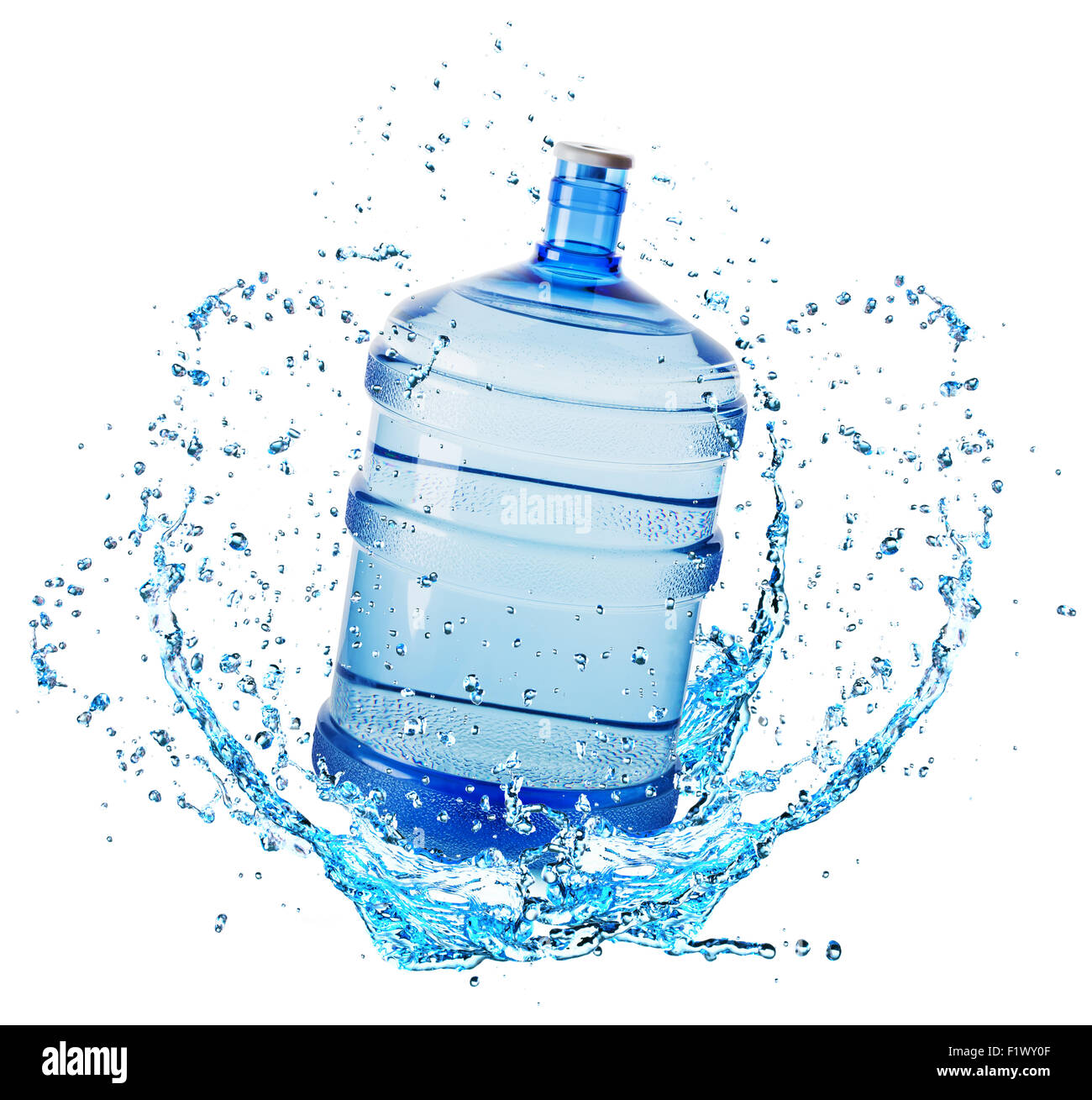 botella pequeña de agua de plástico transparente en el aire con fondo  blanco aislado Stock Photo