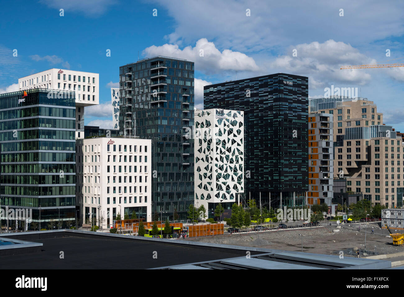 Edificios de arquitectura moderna en Oslo, Noruega Foto de stock
