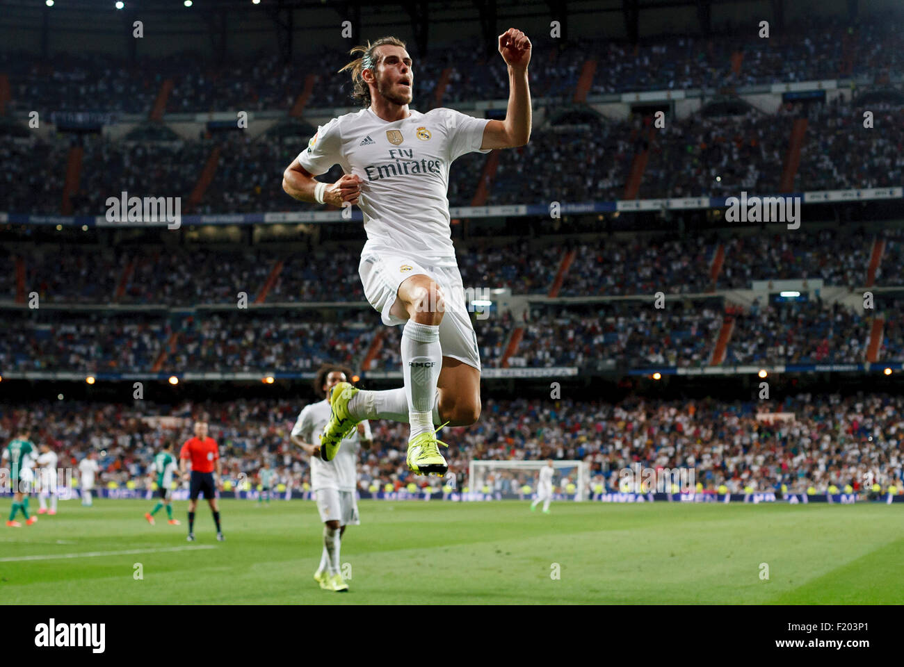 España, Madrid:Real Madrid avance Galés Gareth Bale celebra un gol durante la Liga española 2015/16 Foto de stock