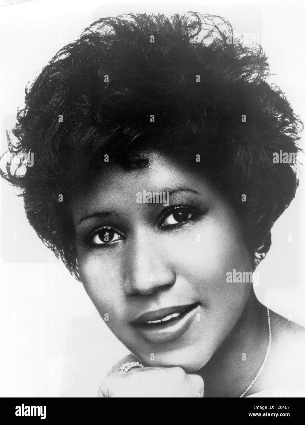 ARETHA FRANKLIN foto promocional de la cantante estadounidense aproximadamente 1975 Foto de stock