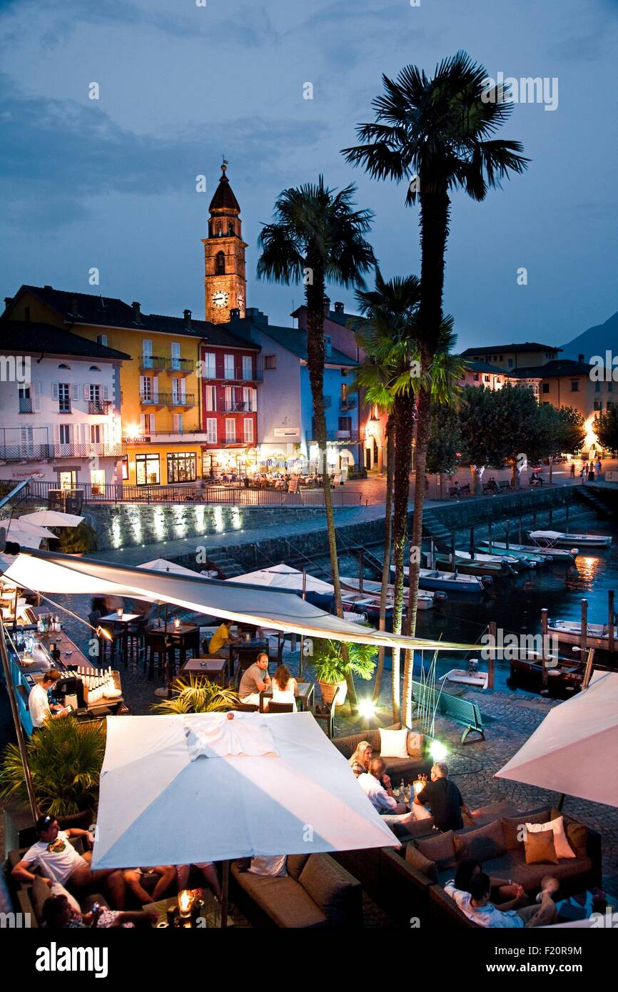 Suiza, el Lago Maggiore, Tesino, distrito de Locarno, Ascona Foto de stock