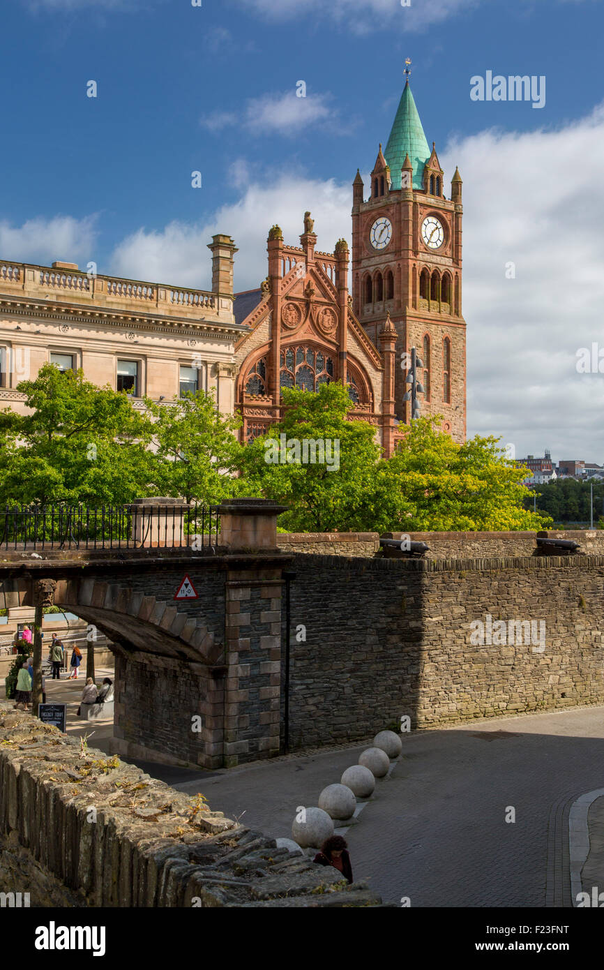 Guildhall - Salas, del Consejo de la ciudad de Londonderry/Derry, Condado de Londonderry, Irlanda del Norte, REINO UNIDO Foto de stock