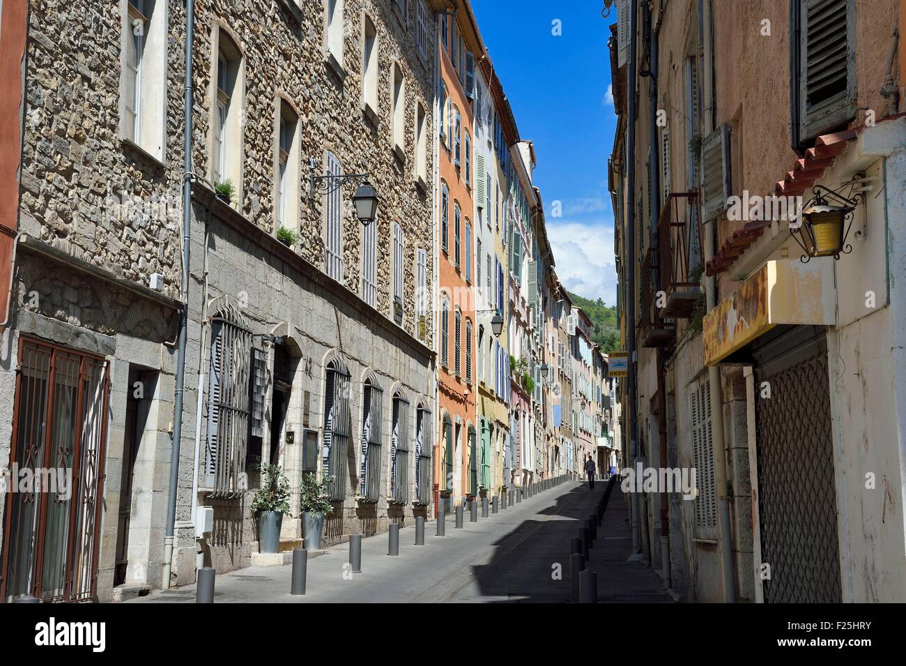 Francia, Var, Draguignan, Grande Rue también llamado Rue Droite Foto de stock