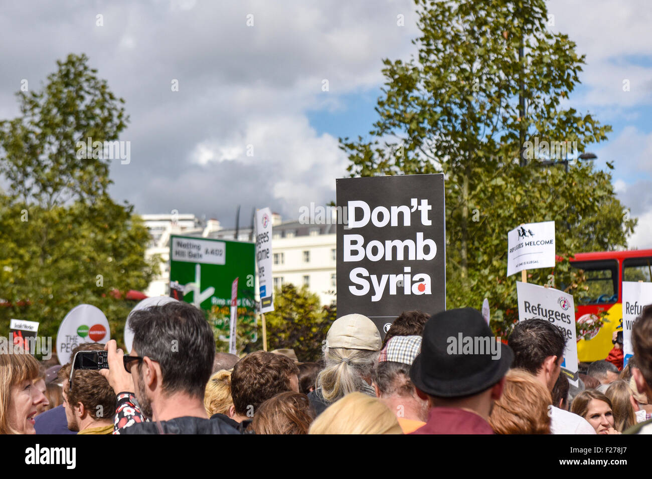 Una manifestación en apoyo de los refugiados e inmigrantes en Londres. Foto de stock